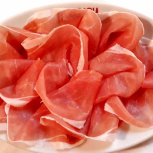 PROSCIUTTO CRUDO: PROPRIETÀ E CONTROINDICAZIONI